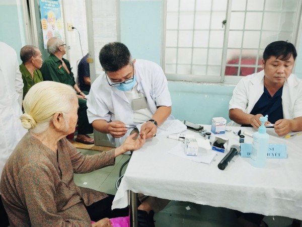 Chi phí khám sức khỏe định kỳ cho 1 người dân TP.HCM là bao nhiêu?