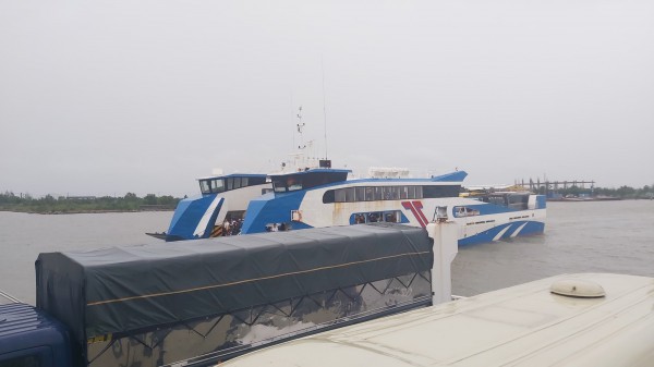 Cho phép tàu, phà tuyến Hà Tiên – Phú Quốc hoạt động trở lại
