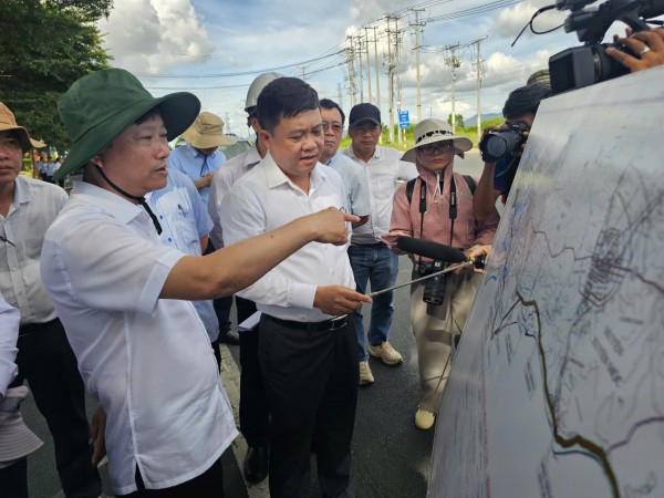 Chủ tịch HĐND TP.HCM khảo sát các công trình trọng điểm kết nối Bà Rịa - Vũng Tàu cũ Chủ tịch HĐND TP.HCM khảo sát các công trình trọng điểm kết nối Bà Rịa - Vũng Tàu cũ