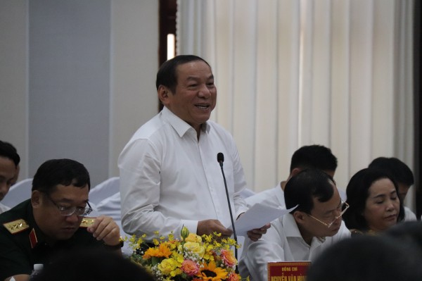 Chủ tịch Quốc hội Vương Đình Huệ: Với hai tuyến cao tốc và sân bay, Bình Thuận sẽ 