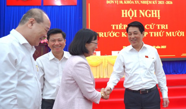 Chủ tịch nước: 'Trên dưới cùng làm' để chính quyền 2 cấp gần dân, hiệu quả