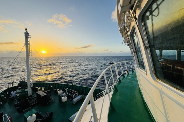 Chùm ảnh độc quyền: Trường Sa những ngày giáp Tết Bính Ngọ 2026 Chùm ảnh độc quyền: Trường Sa những ngày giáp Tết Bính Ngọ 2026