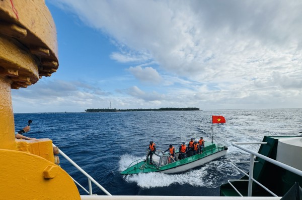Chùm ảnh độc quyền: Trường Sa những ngày giáp Tết Bính Ngọ 2026 Chùm ảnh độc quyền: Trường Sa những ngày giáp Tết Bính Ngọ 2026