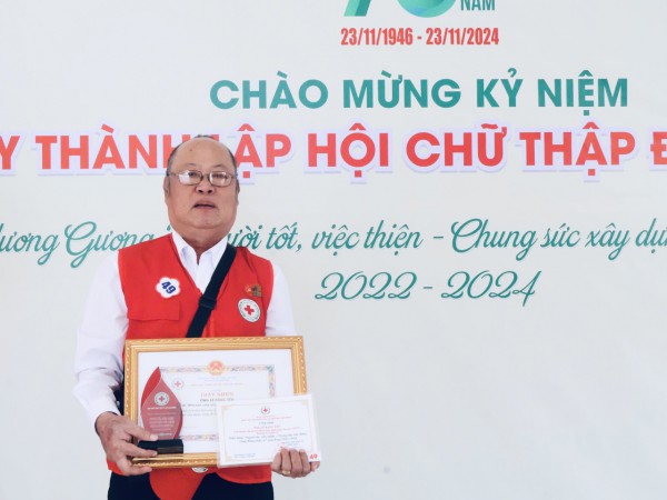 Chuyện tử tế ở TP.HCM: Ông Yên gieo mầm sống, không phải ‘tâm thần vẽ chuyện’