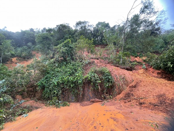 Cố gắng thông đèo Mimosa và đèo Gia Bắc trong ngày 4.12 Cố gắng thông đèo Mimosa và đèo Gia Bắc trong ngày 4.12