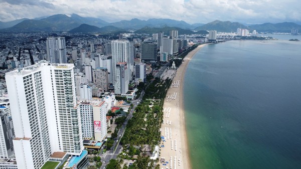 Cởi trói quy hoạch, trả lại không gian biển cho Nha Trang Cởi trói quy hoạch, trả lại không gian biển cho Nha Trang