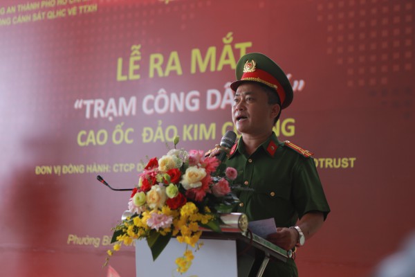 Công an TP.HCM ra mắt 'Trạm công dân số' Công an TP.HCM ra mắt 'Trạm công dân số'