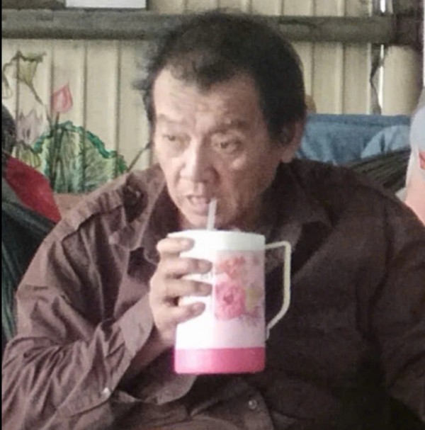 Công an TP.HCM truy tìm danh tính 'bố già' tử vong trong quán cà phê Công an TP.HCM truy tìm danh tính 'bố già' tử vong trong quán cà phê