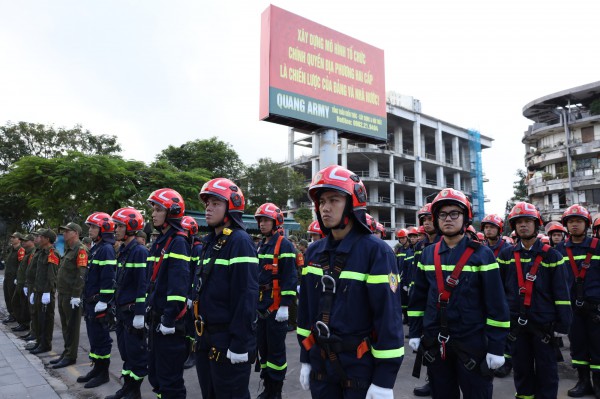 Công an Đà Nẵng tổng lực ra quân trấn áp tội phạm từ cơ sở Công an Đà Nẵng tổng lực ra quân trấn áp tội phạm từ cơ sở