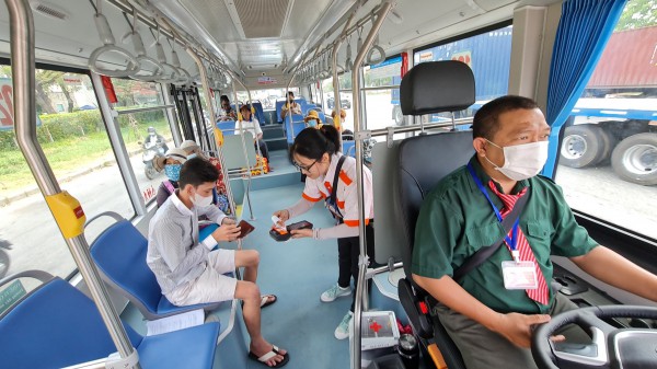 Công ty Phương Trang đề xuất TP.HCM đầu tư xe buýt thuần điện mới 100%