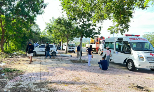 Cưỡng chế thu hồi đất công ở đồi cát bay Mũi Né Cưỡng chế thu hồi đất công ở đồi cát bay Mũi Né