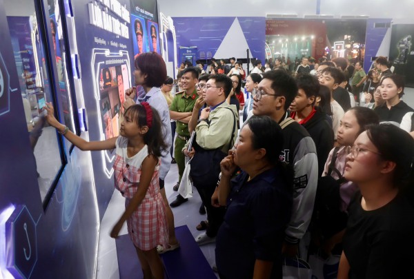 Gala 'Tổ quốc bình yên': Tái hiện 80 năm lịch sử An ninh nhân dân