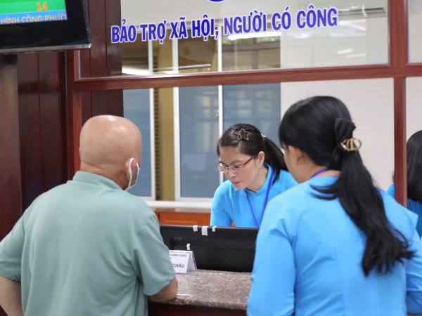 Ghi nhận ngày đầu tại dịch vụ ‘một cửa’ P.Nha Trang Ghi nhận ngày đầu tại dịch vụ ‘một cửa’ P.Nha Trang