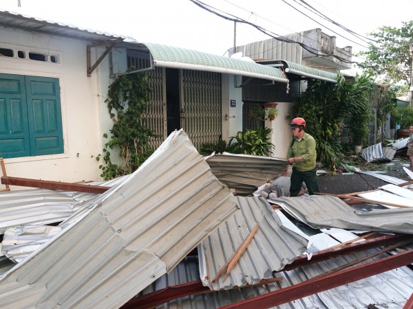Gia Lai: Hơn 3.500 nhà dân bị sập, tốc mái do bão Kalmaegi