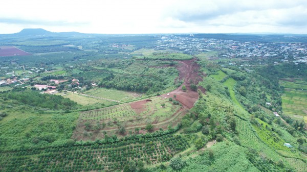 Gia Lai: San ủi trái phép ở khu vực núi Chư A Gia Lai: San ủi trái phép ở khu vực núi Chư A