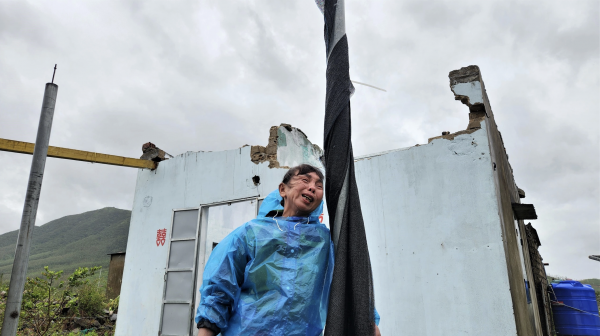 Gia Lai hỗ trợ 6 tỉ đồng giúp các tỉnh khắc phục thiệt hại do bão số 10 Gia Lai hỗ trợ 6 tỉ đồng giúp các tỉnh khắc phục thiệt hại do bão số 10