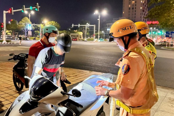 Giám đốc Công an TP.Đà Nẵng: Mọi hành vi gây rối không thể qua mắt lực lượng chức năng Giám đốc Công an TP.Đà Nẵng: Mọi hành vi gây rối không thể qua mắt lực lượng chức năng