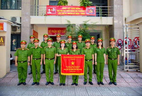 Giữ Tổ quốc bình yên: Nữ phó trưởng Công an phường Vũng Tàu trách nhiệm với dân