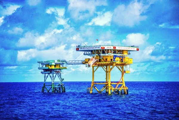 Giữa biển khơi, cán bộ chiến sĩ DK1 hướng về Đại hội XIV của Đảng