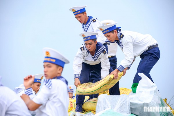 Gói trọn ân tình gửi Trường Sa Gói trọn ân tình gửi Trường Sa