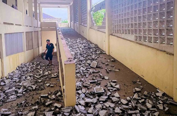 Gồng mình khắc phục hậu quả mưa lũ Gồng mình khắc phục hậu quả mưa lũ