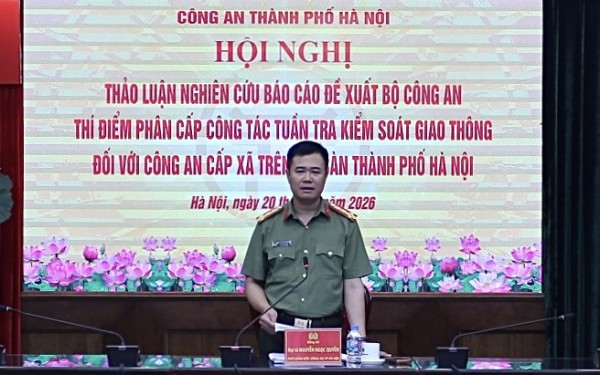 Hà Nội đề xuất thí điểm phân cấp tuần tra, kiểm soát giao thông cho công an cấp xã