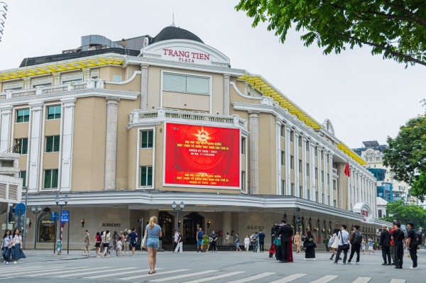 Hà Nội rực rỡ cờ hoa trước thềm Đại hội MTTQ Việt Nam lần thứ XI