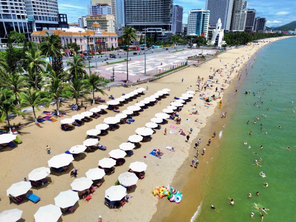 Hàng chục doanh nghiệp gửi kiến nghị gì đến UBND tỉnh Khánh Hòa? Hàng chục doanh nghiệp gửi kiến nghị gì đến UBND tỉnh Khánh Hòa?