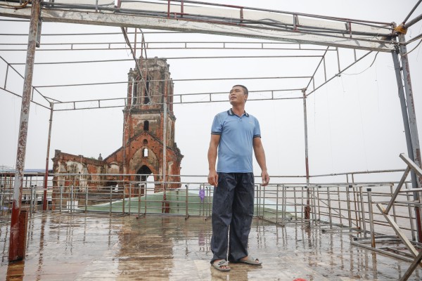 Hàng trăm tàu cá Ninh Bình về bờ tránh bão số 3 (Wipha) Hàng trăm tàu cá Ninh Bình về bờ tránh bão số 3 (Wipha)
