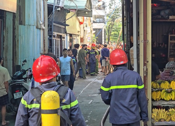 Hé lộ nguyên nhân vụ cháy nổ trong phòng ngủ khiến người đàn ông tử vong ở TP.HCM Hé lộ nguyên nhân vụ cháy nổ trong phòng ngủ khiến người đàn ông tử vong ở TP.HCM