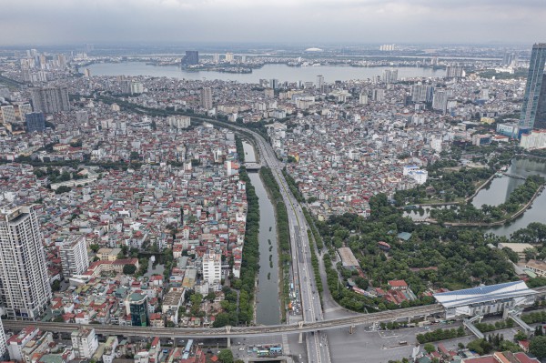 Hiện trạng sông Tô Lịch sau khi bổ cập 2 nguồn nước Hiện trạng sông Tô Lịch sau khi bổ cập 2 nguồn nước