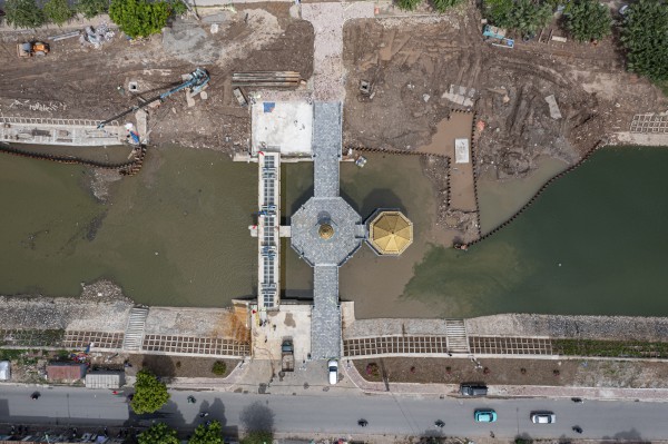 Hiện trạng sông Tô Lịch sau khi bổ cập 2 nguồn nước Hiện trạng sông Tô Lịch sau khi bổ cập 2 nguồn nước