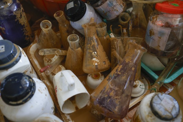 Hình ảnh Trường ĐH Sư phạm Thái Nguyên ngổn ngang sau lũ lịch sử Hình ảnh Trường ĐH Sư phạm Thái Nguyên ngổn ngang sau lũ lịch sử