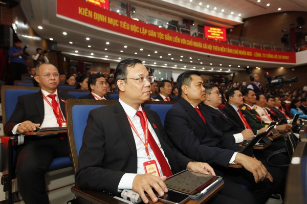 Hình ảnh ngày đầu Đại hội Đảng bộ TP.HCM lần thứ I, nhiệm kỳ 2025 - 2030 Hình ảnh ngày đầu Đại hội Đảng bộ TP.HCM lần thứ I, nhiệm kỳ 2025 - 2030