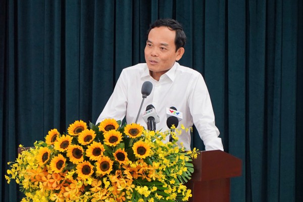 Học sinh đi học thứ bảy: Bí thư Thành ủy TP.HCM yêu cầu Sở GD-ĐT nói rõ Học sinh đi học thứ bảy: Bí thư Thành ủy TP.HCM yêu cầu Sở GD-ĐT nói rõ