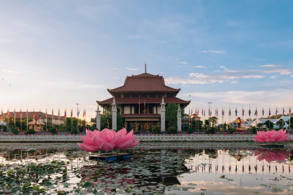 Học viện Phật giáo Việt Nam tại TP.HCM trong đại lễ Vesak Liên Hiệp Quốc 2025 Học viện Phật giáo Việt Nam tại TP.HCM trong đại lễ Vesak Liên Hiệp Quốc 2025