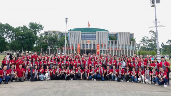 Hơn 100 cán bộ tuyên giáo, phóng viên TP.HCM tham quan Bảo tàng Báo chí Việt Nam Hơn 100 cán bộ tuyên giáo, phóng viên TP.HCM tham quan Bảo tàng Báo chí Việt Nam