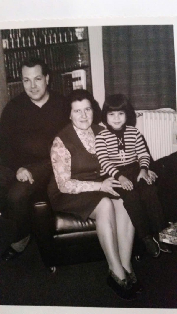 Hơn 60 năm sống ở trời Âu, người phụ nữ quay về cố hương tìm mẹ Việt Hơn 60 năm sống ở trời Âu, người phụ nữ quay về cố hương tìm mẹ Việt