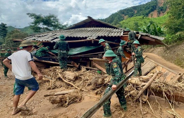 Khắc phục nhanh nhất hậu quả mưa lũ Khắc phục nhanh nhất hậu quả mưa lũ