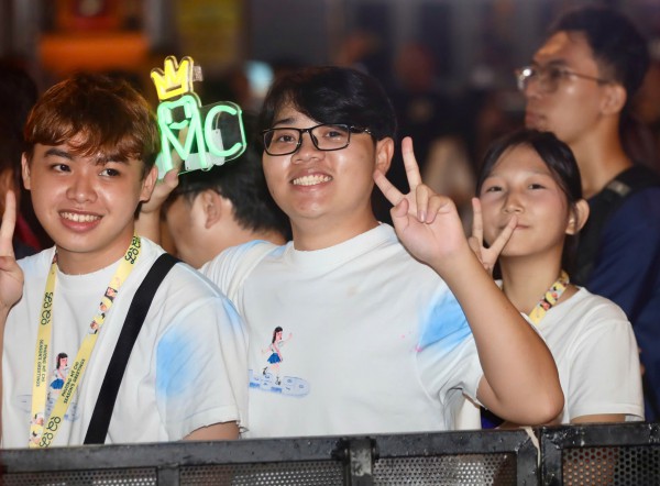 Khai mạc chuỗi sự kiện Gala 'Tổ quốc bình yên' tại phố đi bộ Nguyễn Huệ