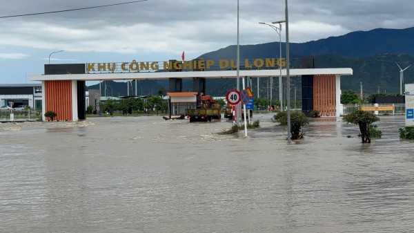 Khánh Hòa: Ngập lụt từ miền núi đến đồng bằng