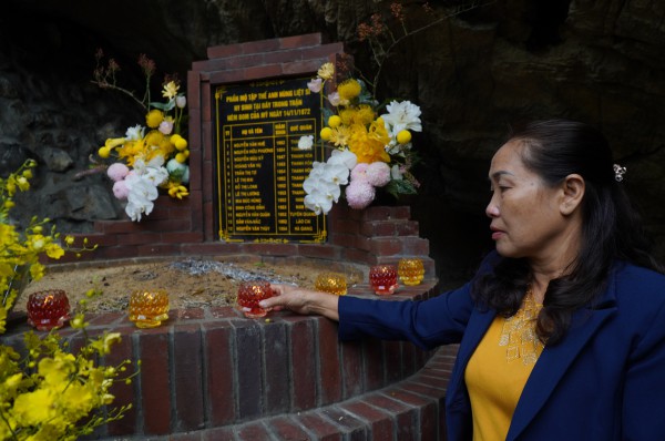 Khánh thành công trình tôn tạo Di tích quốc gia đặc biệt Hang Tám Cô Khánh thành công trình tôn tạo Di tích quốc gia đặc biệt Hang Tám Cô