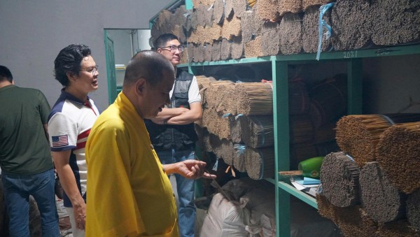 Khát vọng trầm hương của 'nhà sư Thị Kính': Rừng dó bầu nơi cửa Phật Khát vọng trầm hương của 'nhà sư Thị Kính': Rừng dó bầu nơi cửa Phật