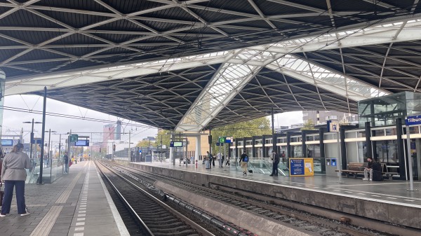 Khi thành phố có nhiều không gian trống Khi thành phố có nhiều không gian trống