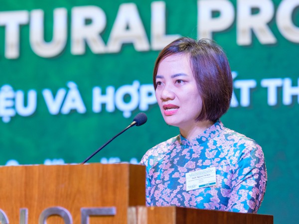 'Kho báu' 4.000 loài cây dược liệu Việt trước cơ hội bứt phá toàn cầu 'Kho báu' 4.000 loài cây dược liệu Việt trước cơ hội bứt phá toàn cầu