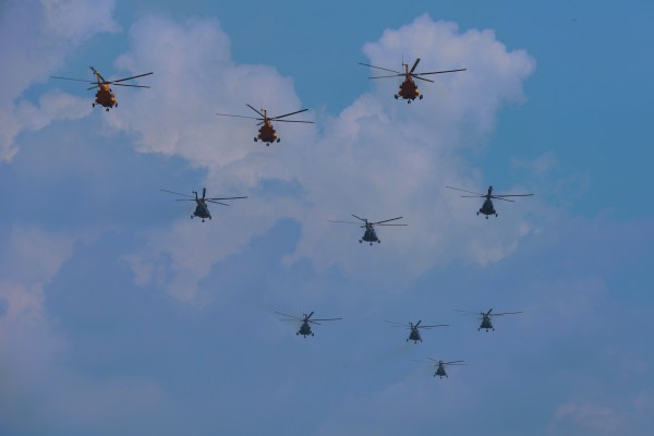 Không quân trực thăng dốc sức luyện tập bay diễu binh 2.9 Không quân trực thăng dốc sức luyện tập bay diễu binh 2.9