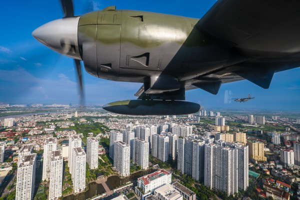 Không quân vận tải của Bộ Quốc phòng diễu binh sau 40 năm Không quân vận tải của Bộ Quốc phòng diễu binh sau 40 năm