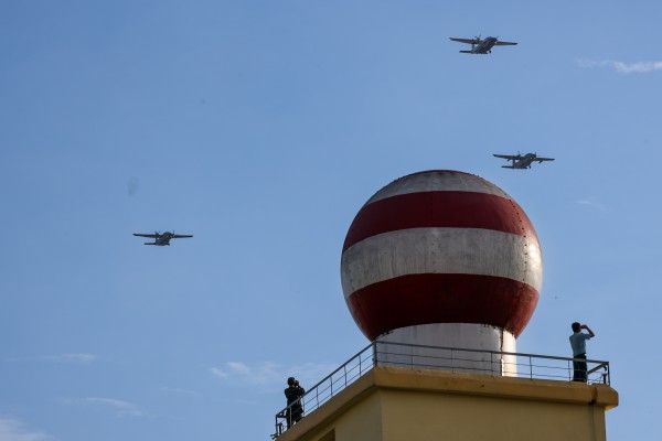 Không quân vận tải của Bộ Quốc phòng diễu binh sau 40 năm Không quân vận tải của Bộ Quốc phòng diễu binh sau 40 năm