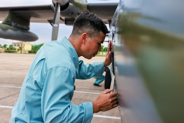 Không quân vận tải của Bộ Quốc phòng diễu binh sau 40 năm Không quân vận tải của Bộ Quốc phòng diễu binh sau 40 năm