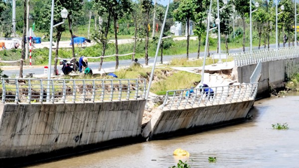 Kiên Giang: Bờ kè 80 tỉ đồng sạt lở sau 5 tháng đưa vào sử dụng